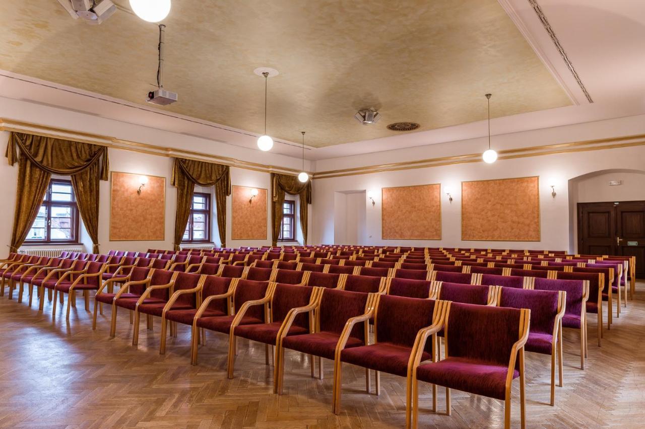 Nove Adalbertinum Hradec Králové Eksteriør billede